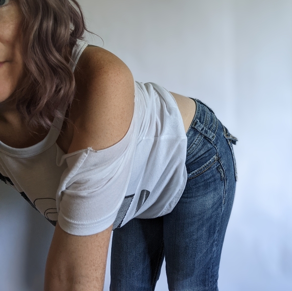 True Religion bare shoulder tshirt, sz xs. Electric guitar, mic, amplifier - Picture 12 of 12